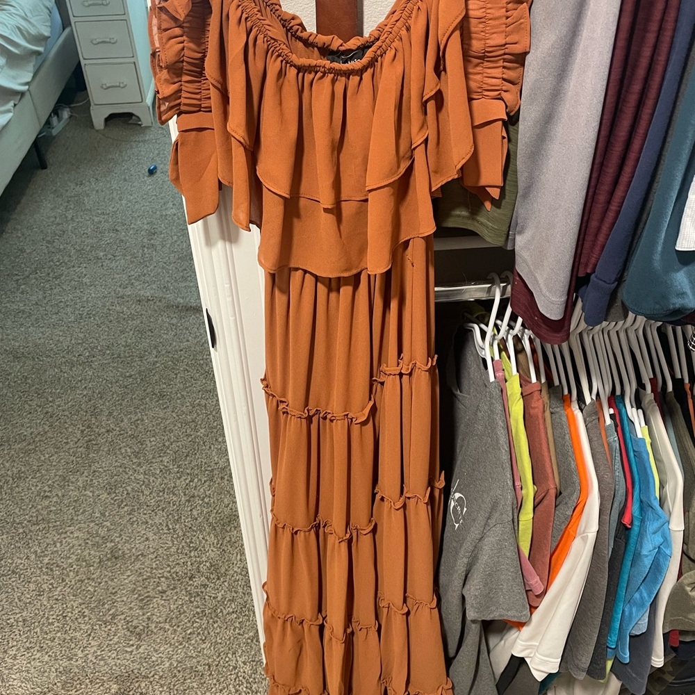 Lulu's Brown and Orange Off-Shoulder Flutter Sleeve Maxi Sundress